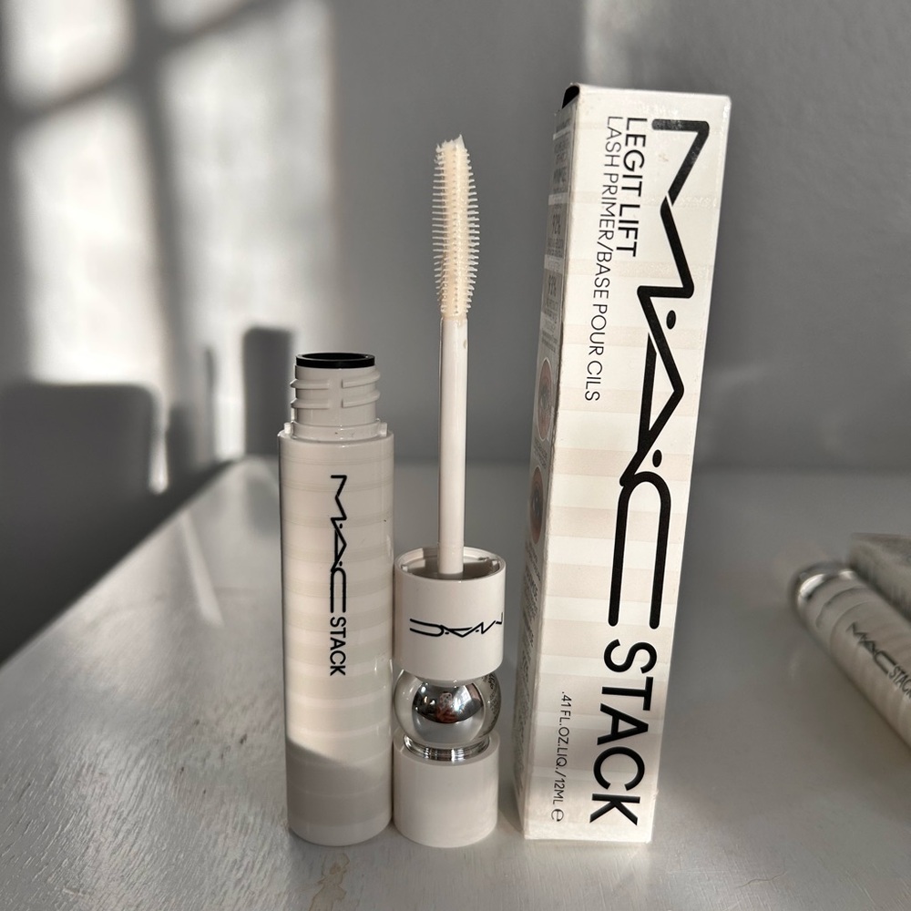 MAC Cosmetics Macstack Legit Lift Lash Primer/Base 2 pic set NWT - Picture 4 of 14